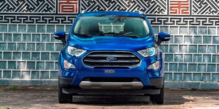 Bảng giá xe Ford tháng 10/2020: Ford Ecosport mới vừa ra mắt đã nhận ưu đãi khủng