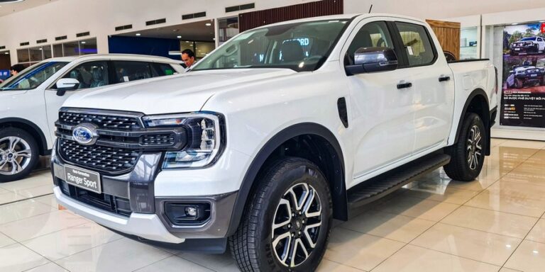 Chi tiết Ford Ranger Sport 2023 tại Việt Nam